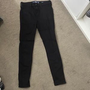 Hollister Black High Rise Jean-Legging